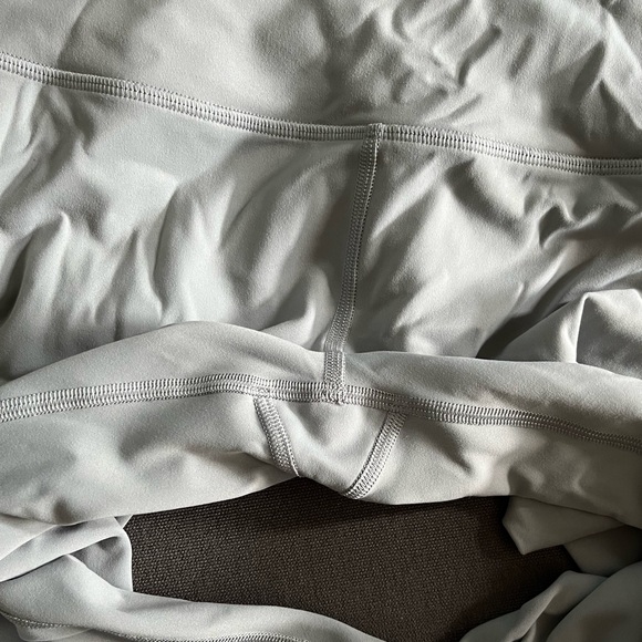 Lululemon Wunder Train High-Rise tight 28” leggings. Like new - Picture 4 of 7